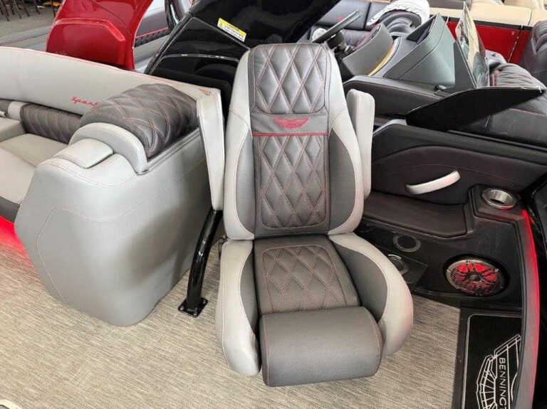 2026 Bennington 30QXFBWAX2 - Twin - Joystick - Arch US-ETWS9311J526 [photo 21]